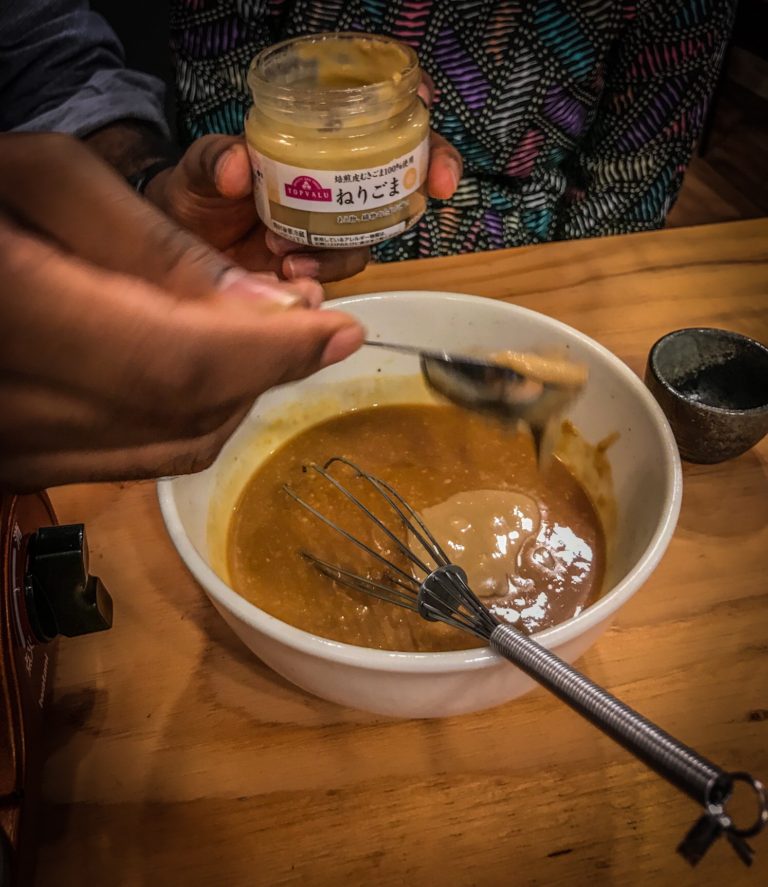 הכנת ראמן טבעוני